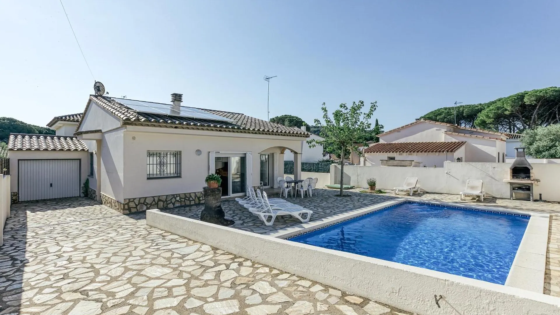 Villa Allegra L'Escala 0*,  Spain